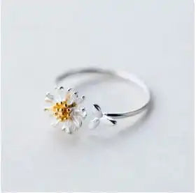 Y2K Flower Ring