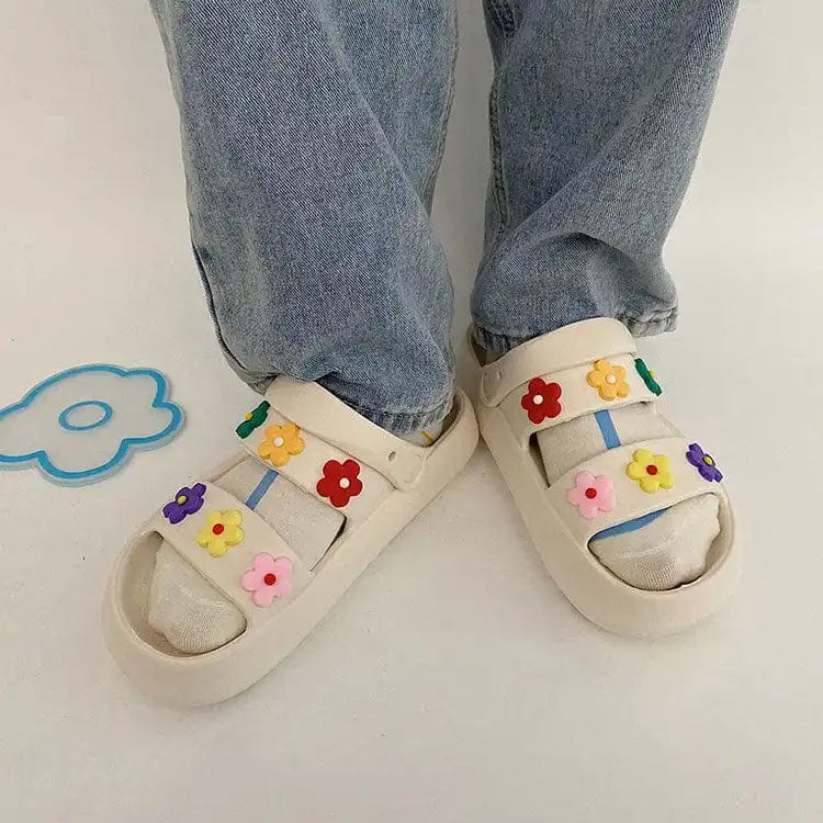 Y2K Flowered Sandals