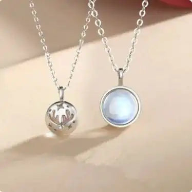 Y2K Moonstone Necklace